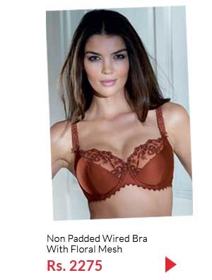 Open the curvaceous closet - shop now