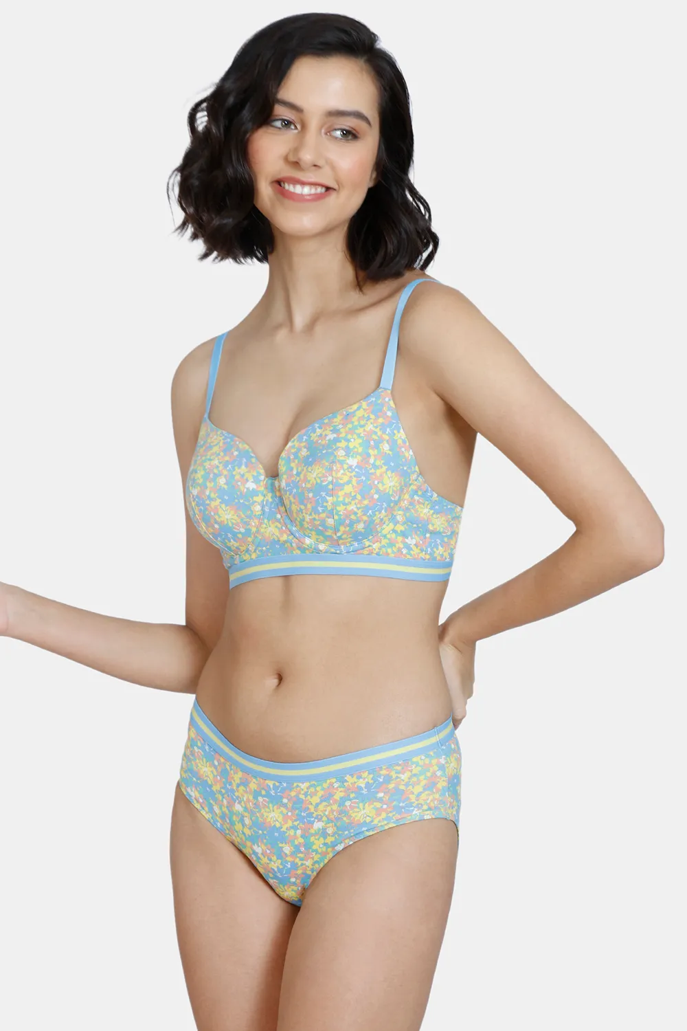 https://cdn.zivame.com/ik-seo/media/catalog/product/1/_/1_68_74/zivame-vivacious-padded-wired-3-4th-coverage-t-shirt-bra-with-hipster-panty-blue-print.jpg