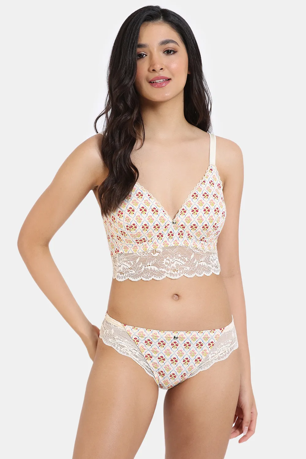 Buy Zivame X Monisha Jaising Padded Non Wired Medium Coverage Lace Bra with  Bikini Panty - Ecru Bouquet Print at Rs.2640 online
