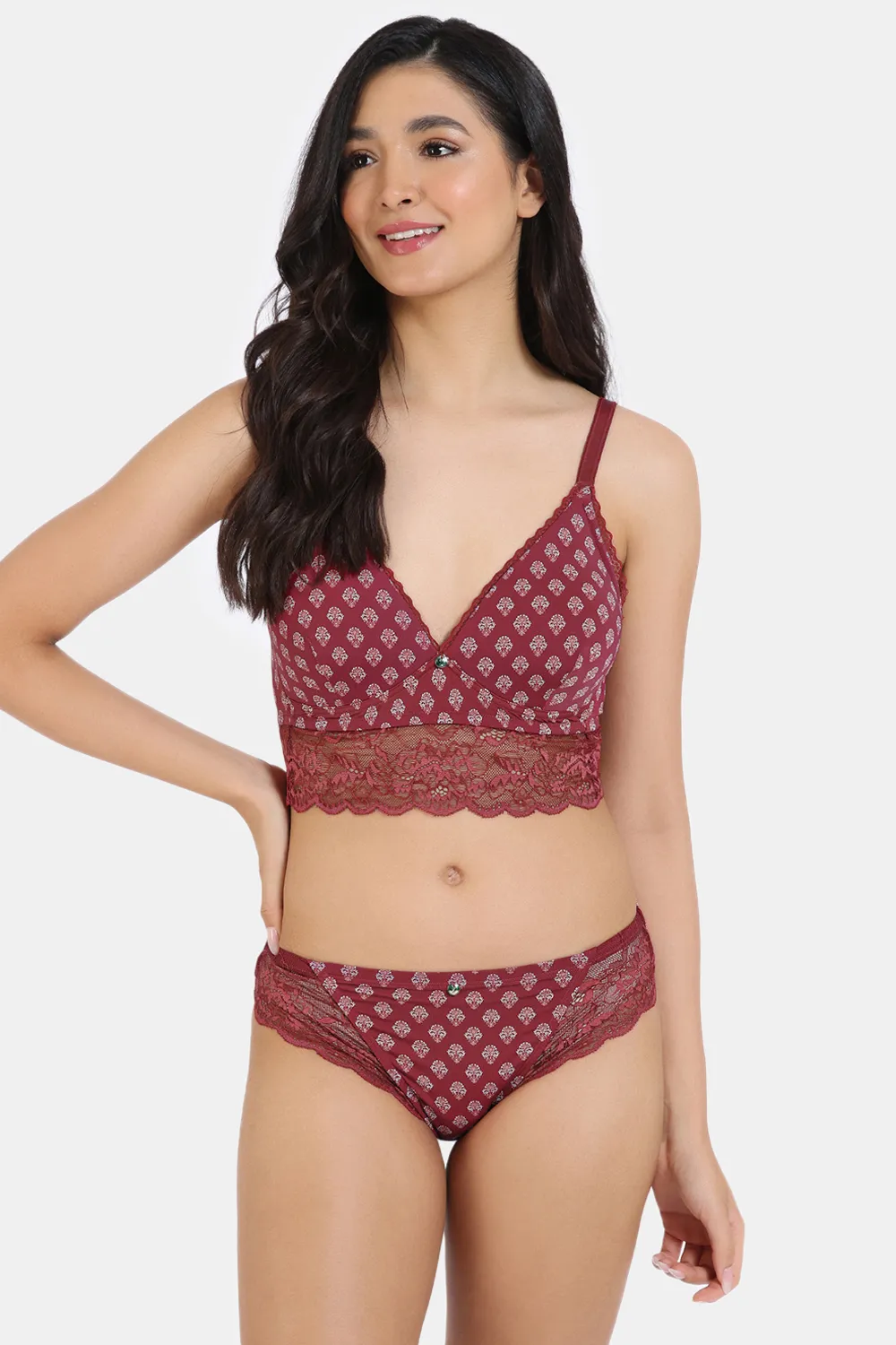 Buy Zivame X Monisha Jaising Padded Wired Medium Coverage Lace Bra with Bikini Panty - Maroon Print