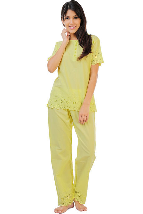 Buy Zivame Dreamwear Fine Cotton Short Sleeve Top And Pyjama Set With Hakoba  Lace-Lime at Rs.1995 online