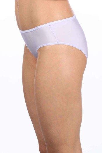 Buy Triumph Light Weight No Panty Line Bikini Brief - Pearl at Rs.449 online