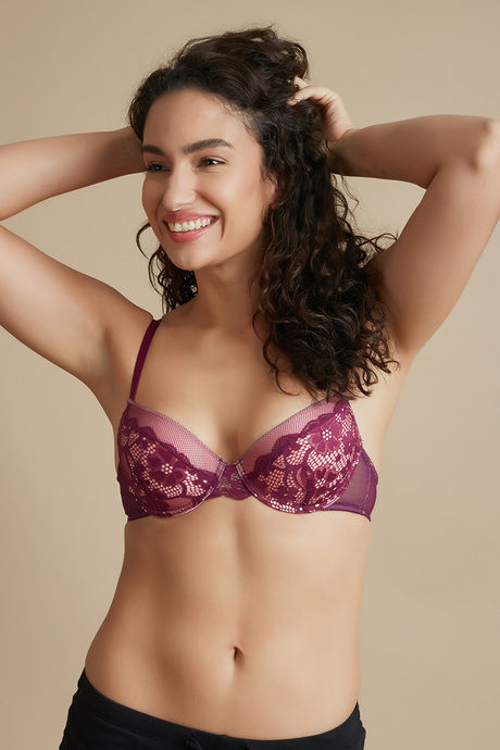 Buy Zivame Luxe Lace Padded Wired Medium Coverage Lace Bra-Burgundy at  Rs.1095 online