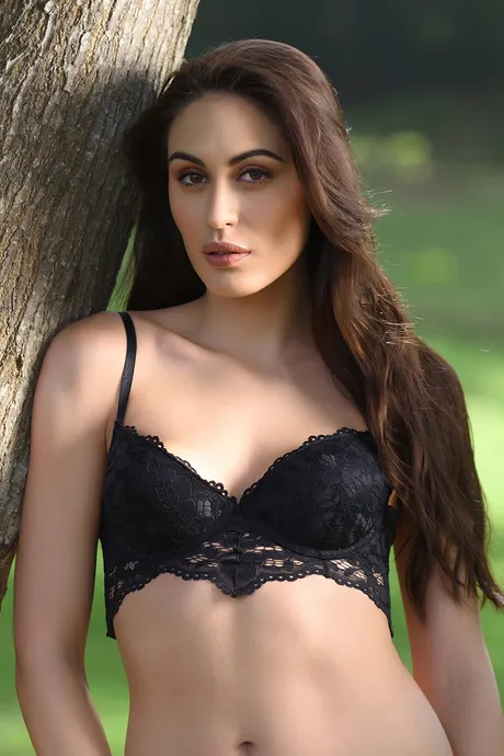 Buy Zivame Laser Wings Smooth Gentle Lift Pushup Strapless Bra- Black at  Rs.697 online
