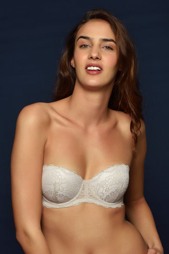 Buy Zivame Lace Embrace Floral Wired Convertible Straps Gentle Push Up Bra-Grey  at Rs.712 online