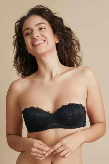 Buy Zivame Luxe Lace Padded Wired Medium Coverage Strapless Bra-Black at Rs.1095  online