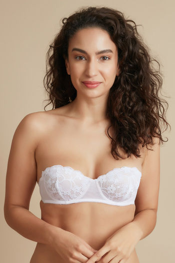 Zivame Luxe Lace Padded Wired Medium Coverage Strapless Bra-White