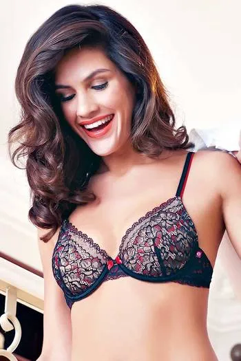 Buy Enamor DB18 Lace Bra - Padded Wired Online at Low Prices in India 