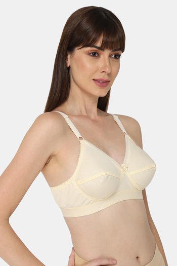 Buy Naidu Hall Single Layered Non Wired 3/4th Coverage Bra - White at  Rs.295 online