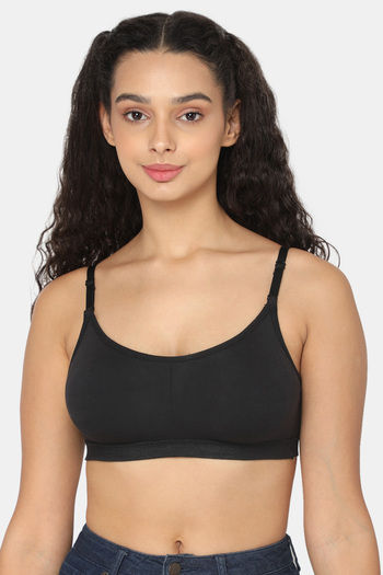 Upgrade Your Fitness Collection With Myntra's Stylish Activewear Store: Get  T-shirts, Track Pants, Sports Bras, And More At Up To 55% Off
