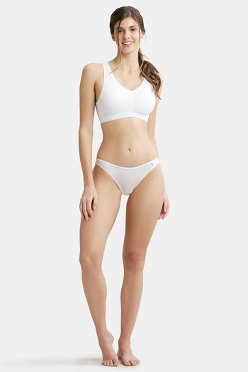 Buy Jockey ES04 Wirefree Padded Full Coverage Sleep Bra with Removable Pads  at Rs.749 online