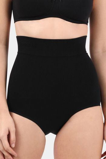 Buy Jockey High Rise Full Coverage Boyshort Black at Rs.1129