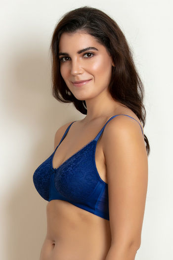 Zivame - Say goodbye to side bulges with Zivame Double Layered True Curv Bra.  🧡 Double layered for no-show 🧡 Broad wings to eliminate side bulges Shop  here:  Or at a