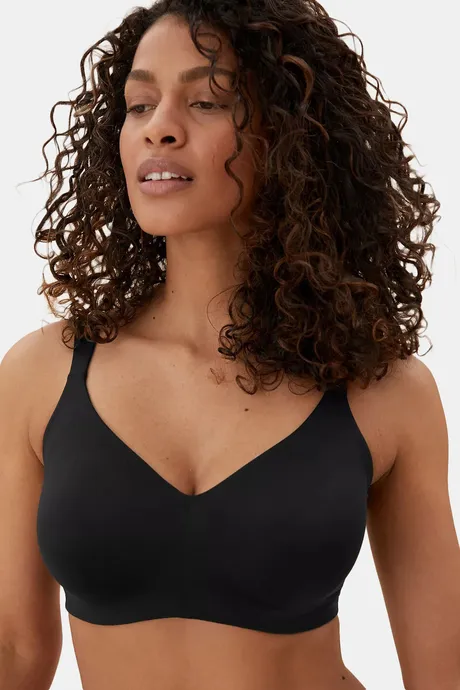 Buy Marks & Spencer Double Layered Wired Medium Coverage T-Shirt Bra -  Black at Rs.1250 online
