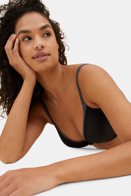 Buy MARKS & SPENCER Body Soft™ Wired T-Shirt Bra T332331BLACK (38C) Women  T-Shirt Lightly Padded Bra Online at Best Prices in India
