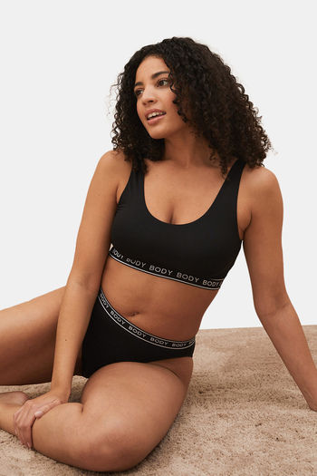 Buy Marks & Spencer Padded Non Wired Full Coverage Cami Bra - Black at  Rs.765 online