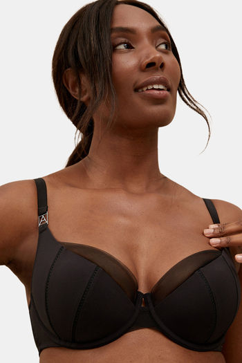Buy Parfait Padded Wired Full Coverage Strapless Bra - Black at Rs.1250  online