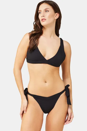 Buy Secrets By ZeroKaata Solid Ribbed Bikini Set - Black