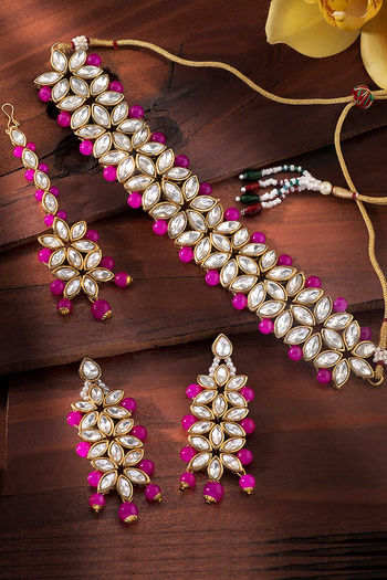 Peora Traditional Gold Plated Kundan Pearl Choker Necklace Jewellery Set  Maang Tikka (PF24N2832RP)
