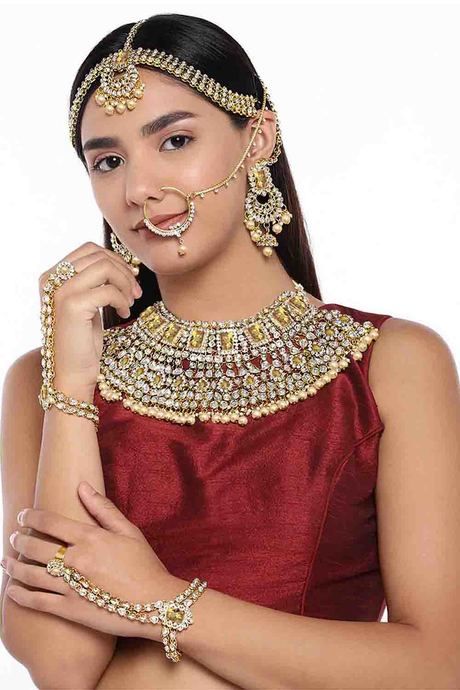 Buy Peora Gold Plated Jodha Akbar Brass Choker Necklace Bridal