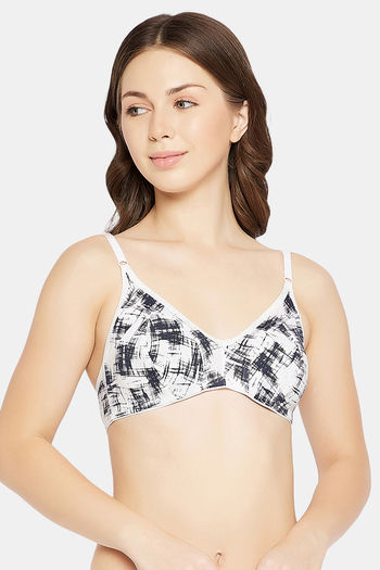 Buy Clovia Single Layered Non Wired Full Coverage T-Shirt Bra - White at  Rs.329 online