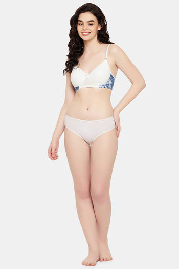 Clovia Clovia Padded Non-Wired Full Cup Anchor Print Multiway T-shirt Bra  in White 2023, Buy Clovia Online