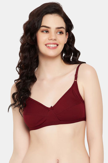 Buy Clovia Double Layered Non-Wired Full Coverage T-Shirt Bra - Red