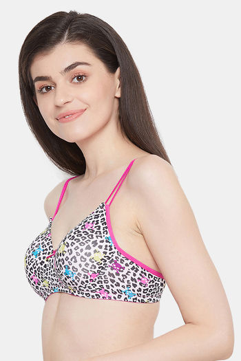 Buy Clovia Padded Non-Wired Full Coverage T-Shirt Bra - White at Rs.899  online