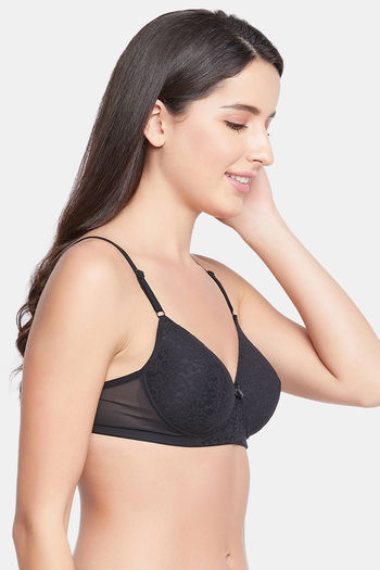 Buy Padded Non-Wired Full Coverage T-Shirt Bra in Black - Cotton Rich  Online India, Best Prices, COD - Clovia - BR1279P13