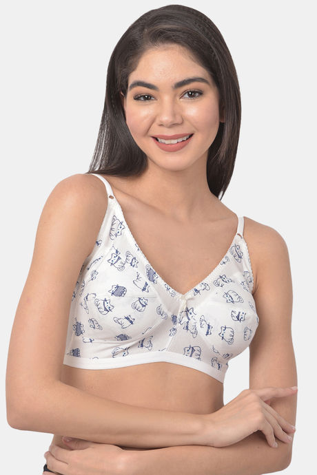 Buy Clovia Double Layered Non Wired Full Coverage T-Shirt Bra - White at  Rs.329 online