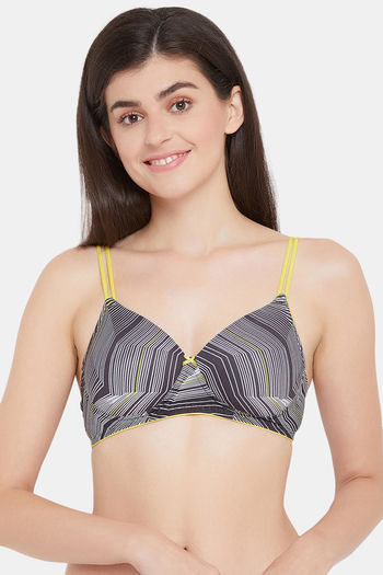 Buy Clovia Padded Non Wired Full Coverage T-Shirt Bra - Black at Rs.552  online
