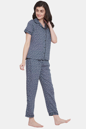 Arrangement Tragisch spiraal Buy Clovia Nylon Pyjama Set - Grey at Rs.2299 online | Nightwear online