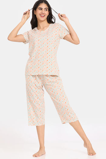 Buy Rosaline Serenity Knit Cotton Capri - Oatmeal at Rs.300 online