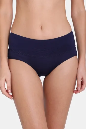 Zivame - Tummy ✔️ Rear ✔️ Getting up to 2 inches slimmer is as easy as  slipping on our Tummy Tucker Panties for lower tummy & Rear shaping!  Seamless under all your