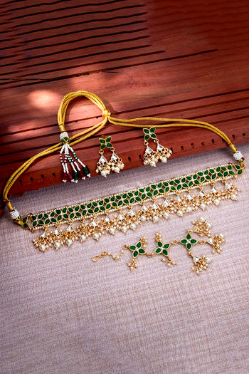 Buy Sukkhi Splendid Kundan Gold Plated 
