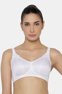 Buy Triumph Minimizer 21 Wireless Non Padded Comfortable High Support Big-Cup Bra - White