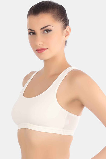 Buy Triumph Double Layered Non Wired Full Coverage Tube Bra - White at  Rs.799 online