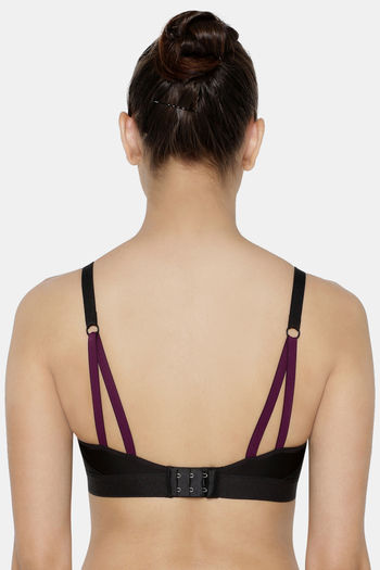 Triumph Triaction Free Motion Wireless Non Padded High Bounce Control  Big-Cup Sports Bra Black - Main Image