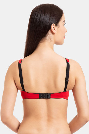 Buy Tweens Double Layered Non-Wired Full Coverage T-Shirt Bra - Red at  Rs.248 online