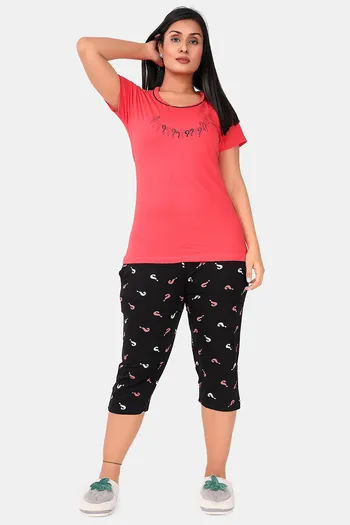 Buy Sweet Moon Knit Cotton Capri Set - Tomato Red And Black Combination
