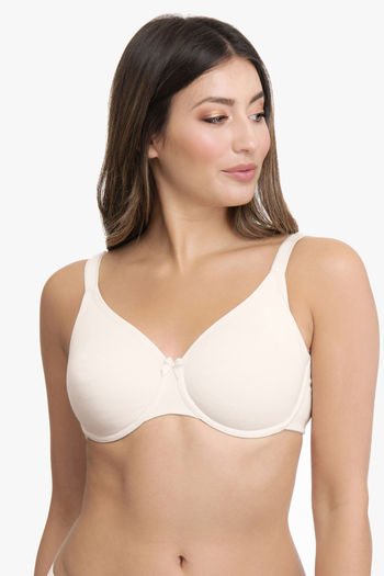 Double layered seamless bra with smooth elastic bottom band