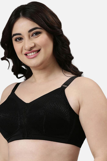 Buy Enamor Lightly Lined Non-Wired Full Coverage Super Support Bra - Black  at Rs.1449 online
