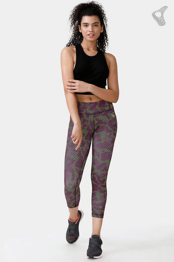 Buy DKNY Women Multicoloured Printed High-Waist Leggings With Pockets for  Women Online | The Collective