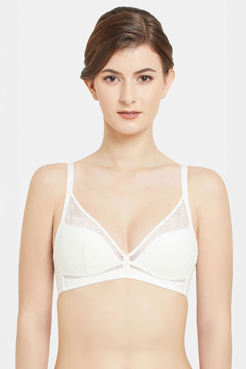 Wacoal Padded Non Wired Medium Coverage Bralette - White