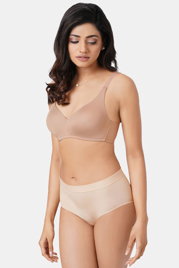 Buy Leading Lady Padded Non-Wired Full Coverage T-Shirt Bra - Crème at  Rs.899 online