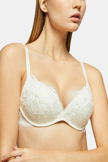 Buy Yamamay Non-Wired Medium Coverage Push-Up Bra - Silk at Rs