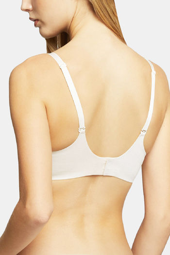 Buy Yamamay Non-Wired Medium Coverage Push-Up Bra - Cream at Rs.4299 online