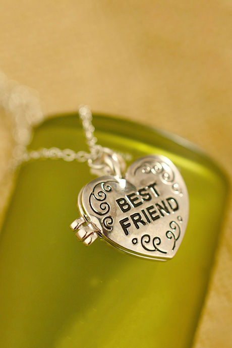 Locket clearance best friends