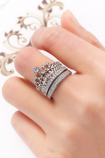 Silver Queen Crown Ring – GIVA US