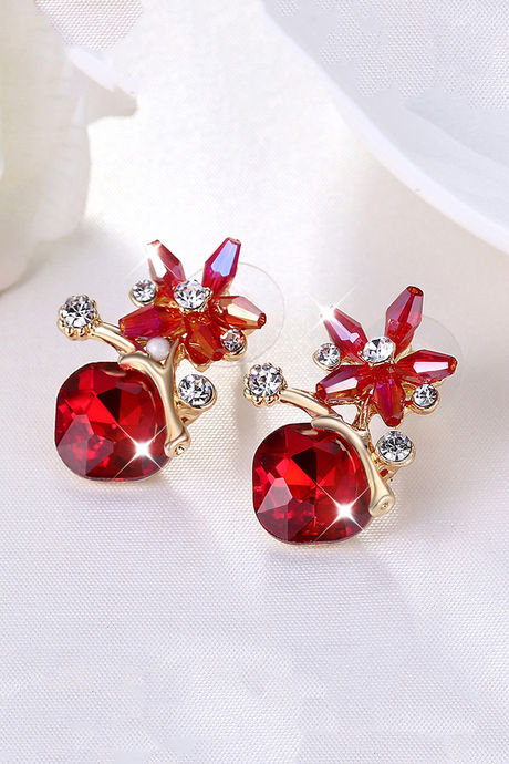 Buy Red Lotus Fish Kundan Emeralds Earrings for Women Online at Ajnaa Jewels  391485